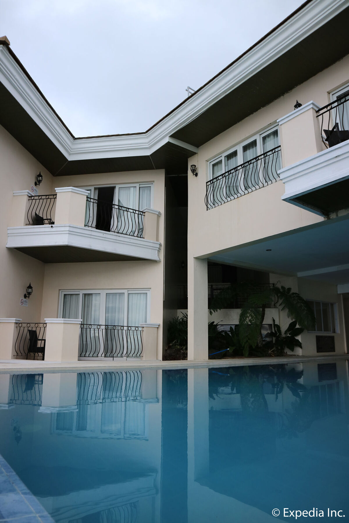 The Lake Hotel Tagaytay Tagaytay City Exterior foto