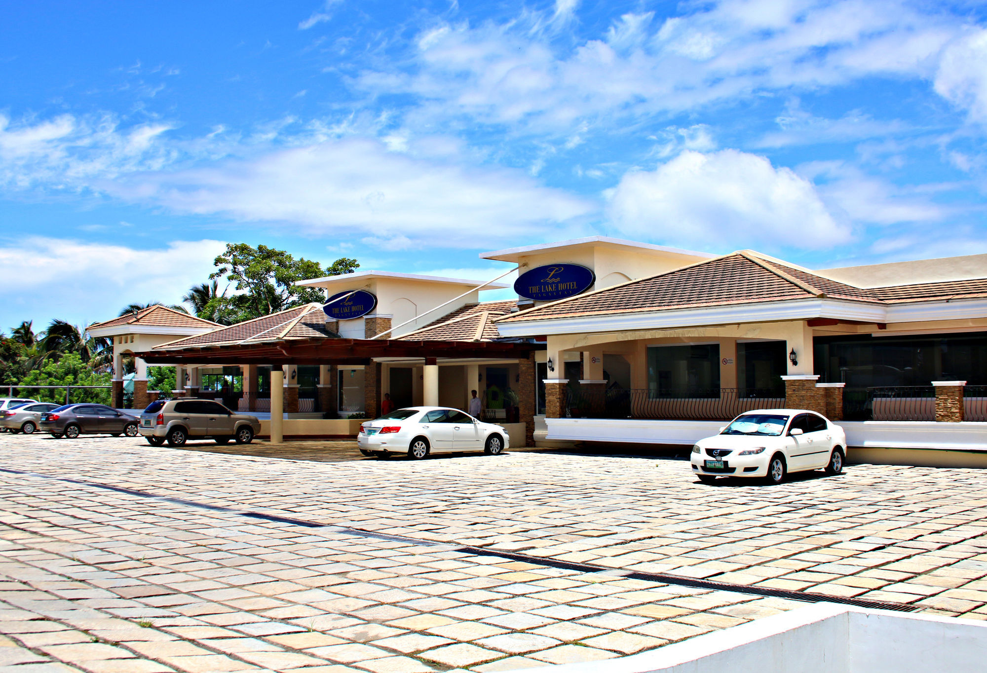 The Lake Hotel Tagaytay Tagaytay City Exterior foto